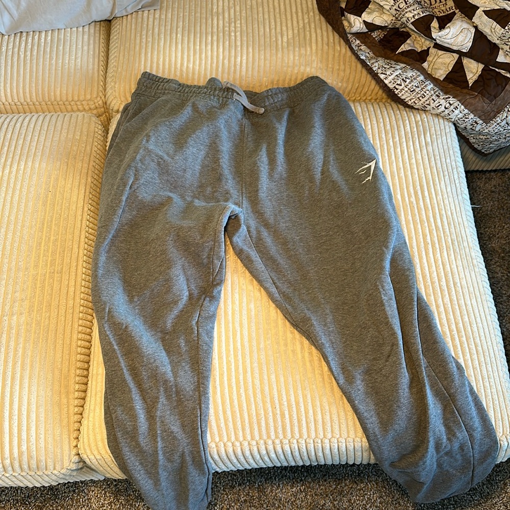 MENS GYMSHARK SWEATPANTS